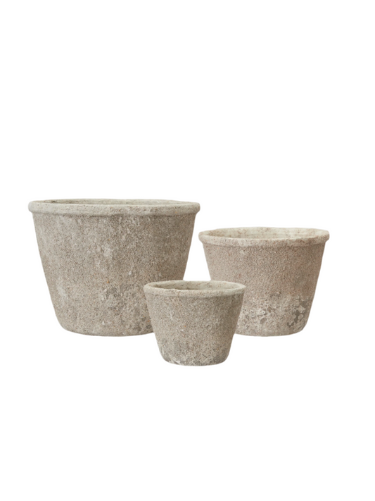 Liria concrete pot in small, medium and large.